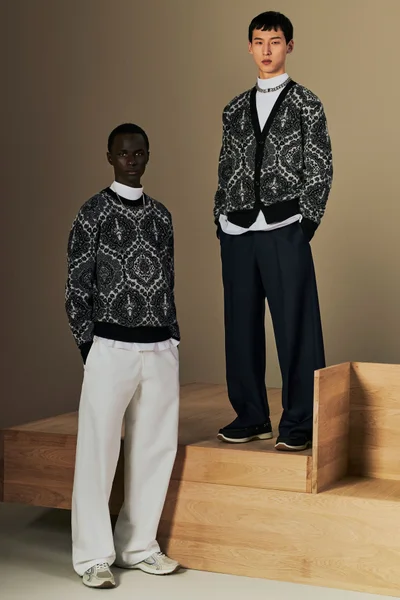 Look 28